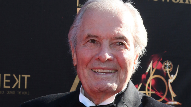 Jacques Pépin smiling at event 