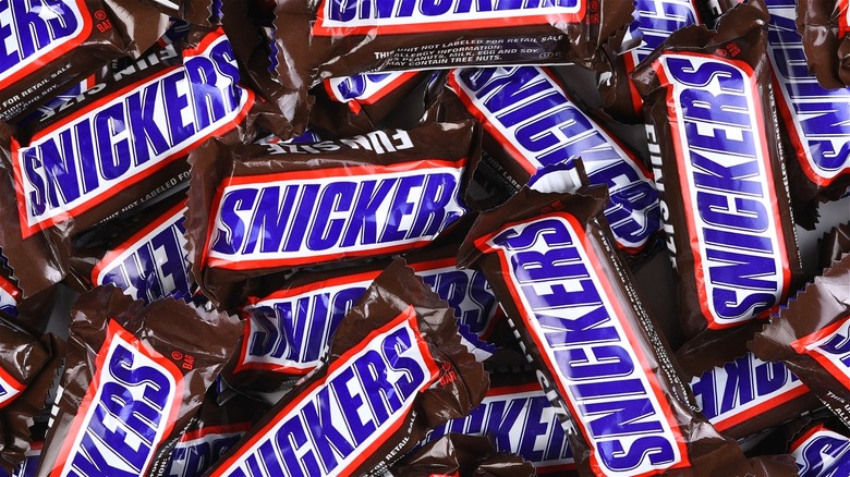 Snickers fun size bars