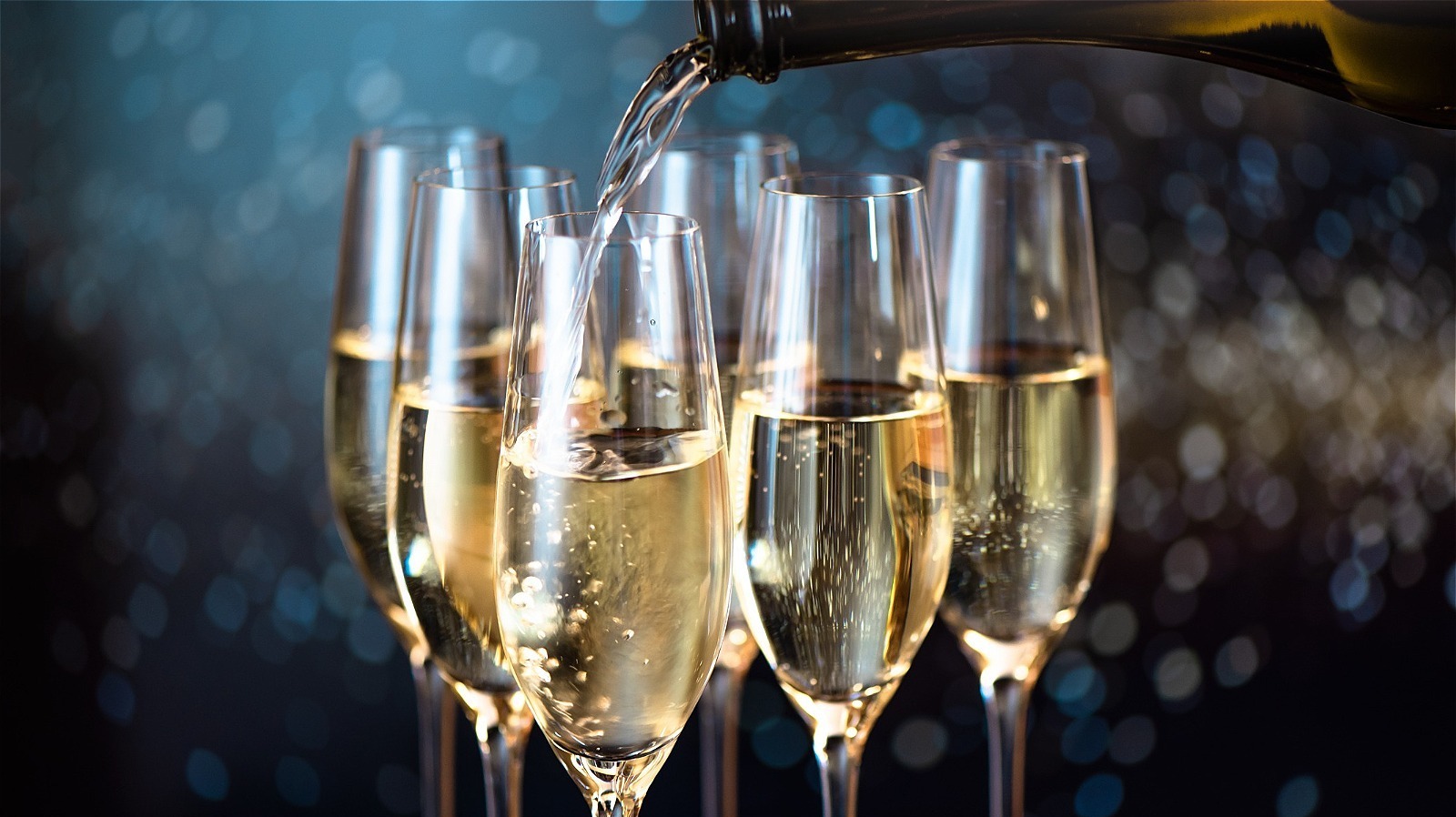 The Spoon Hack That Will Help Champagne Stay Fresh