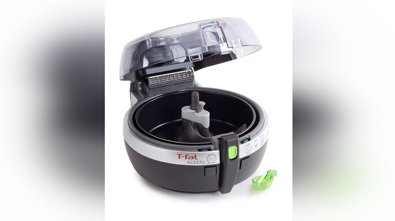 Rotary air fryer