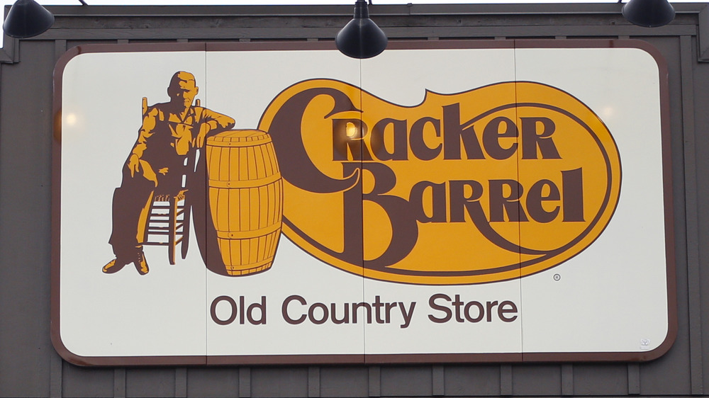 Cracker Barrel store