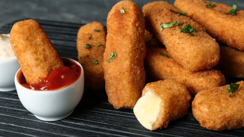 mozarella sticks 