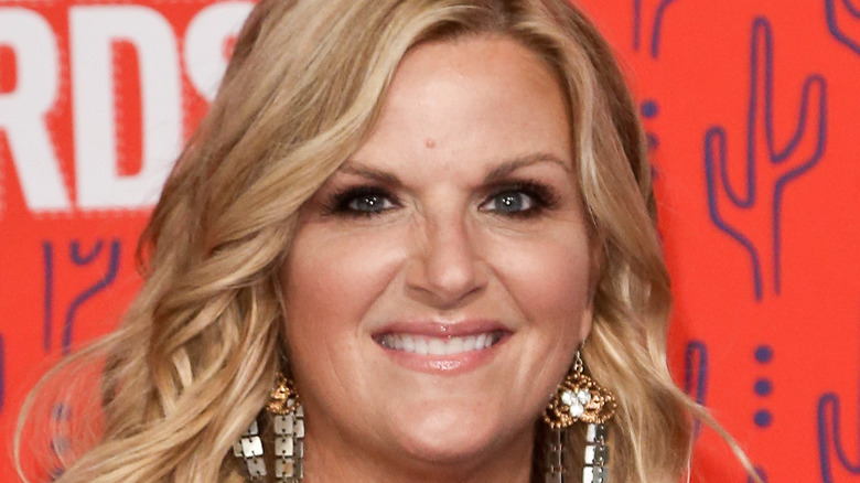 Trisha Yearwood smiling