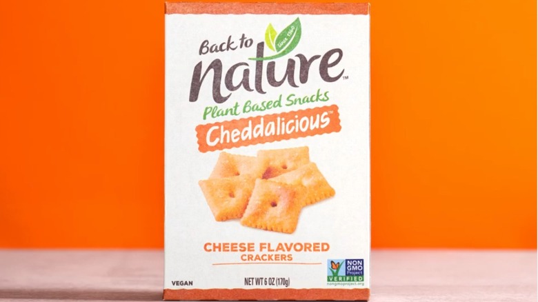 Back to Nature Cheddalicious crackers