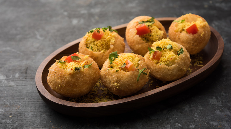 Indian chaat sev puri 