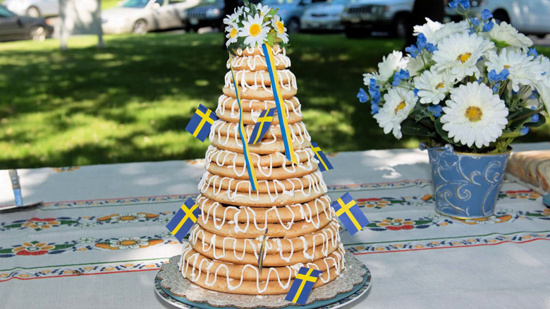 Kransekake cake with fresh flowers