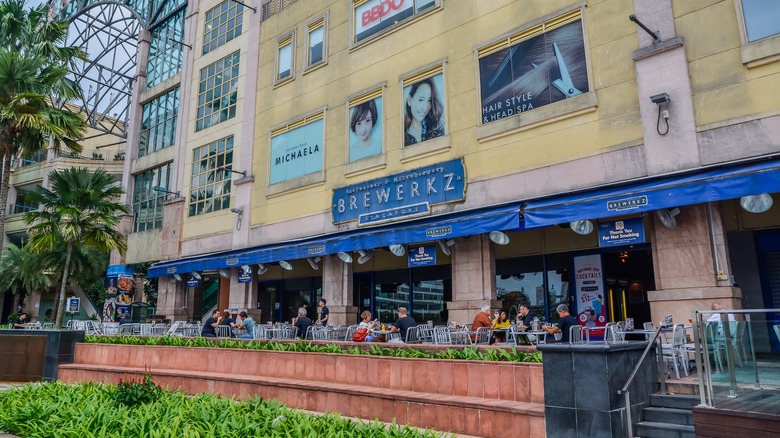 Brewerkz Singapore 