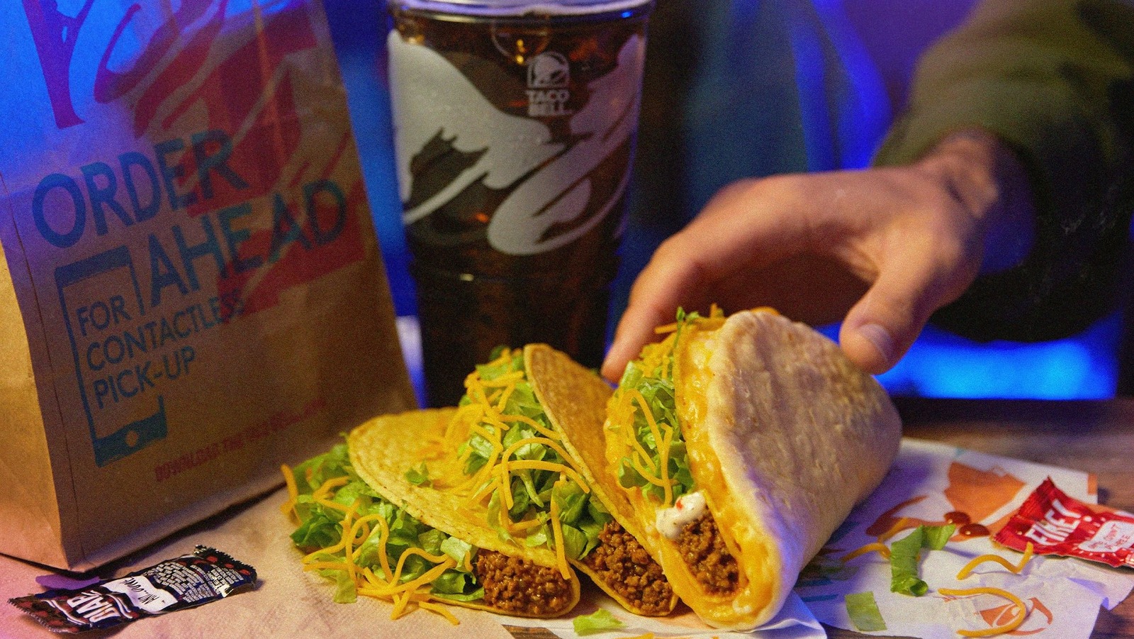 The Taco Bell Commercial Cameo Only Saga Fans Will Recognize