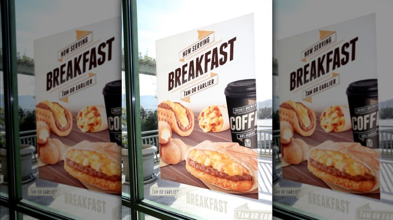 Taco Bell promotional sign for breakfast