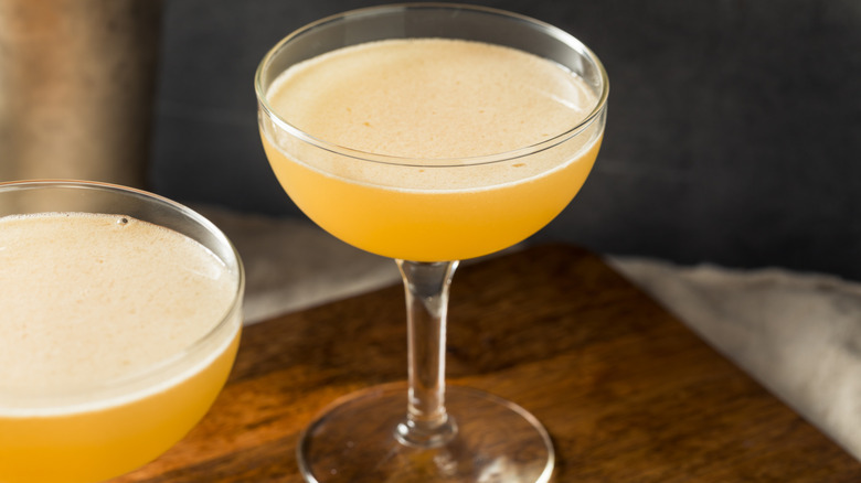 Two whiskey daisies