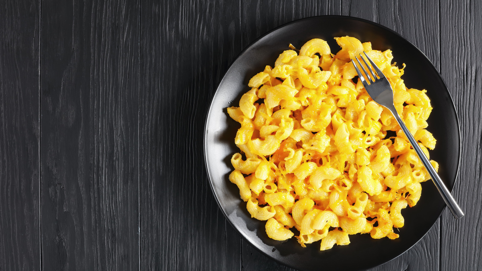 The TimeSaving Mac And Cheese Hack You'll Wish You Knew Sooner