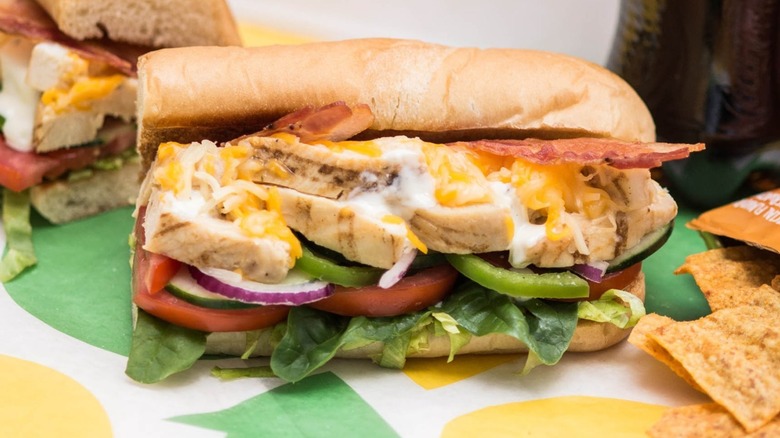Subway grilled chicken sandwich