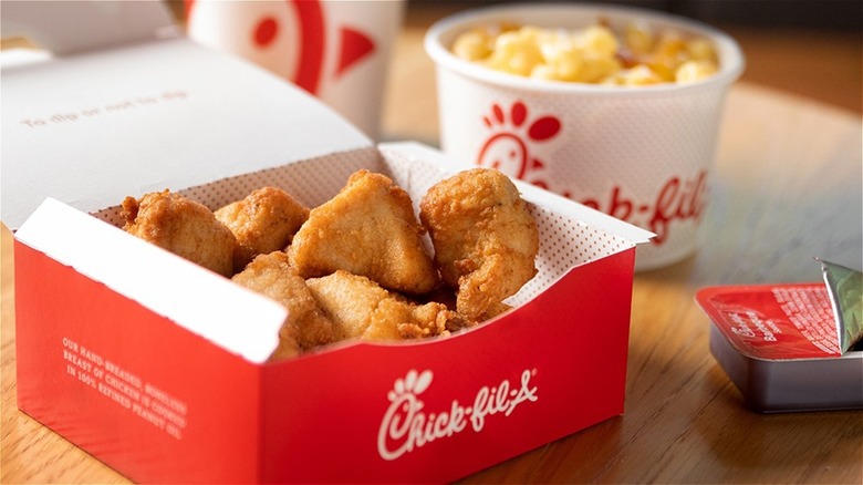 Chick-fil-A chicken nuggets and macaroni