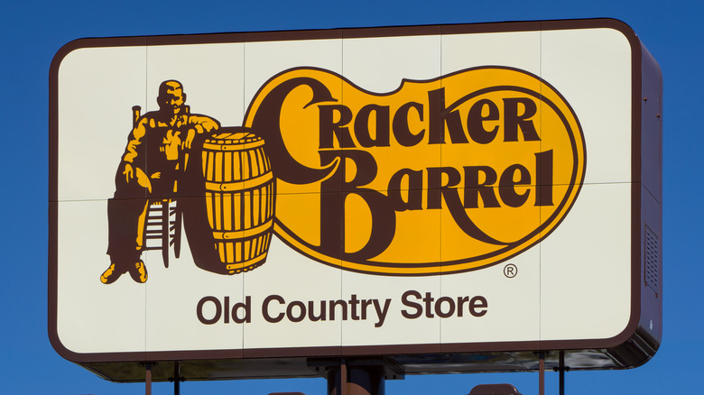Cracker Barrel Old Country Store sign