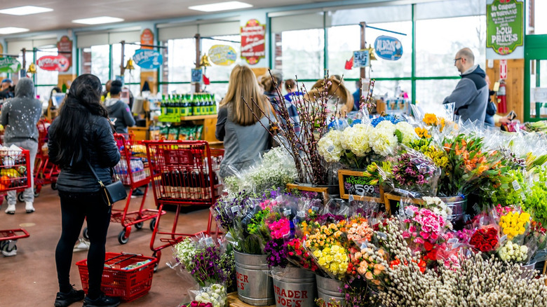 Trader Joe's interior