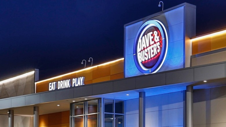 Dave & Buster's sign and exterior 