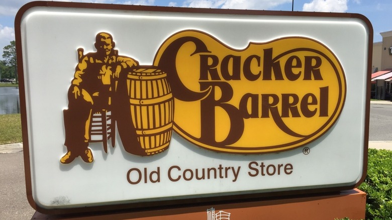 Cracker Barrel sign in daylight