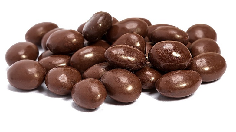 Chocolate-coated nuts