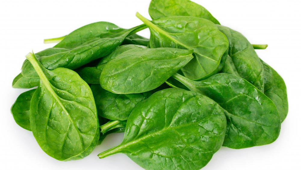 Spinach leaves