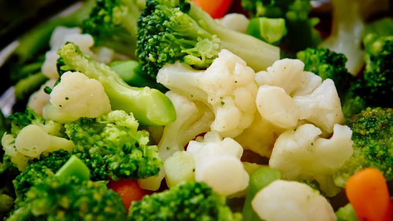 The Trick To Getting Perfectly Steamed Veggies