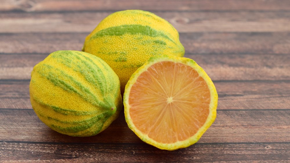 Pink lemons