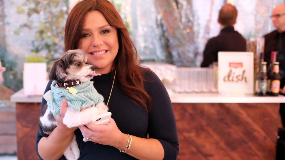 Rachael Ray with dog and Nutrish Dish dog food