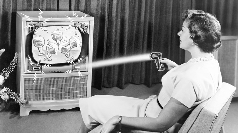 1950s woman watching TV