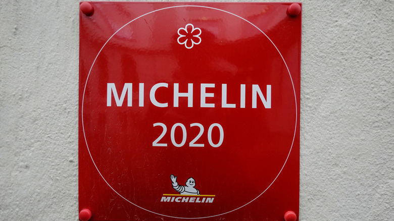 Michelin 2020 one-star plaque