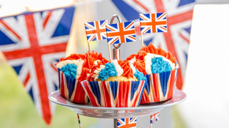  Brit cupcakes