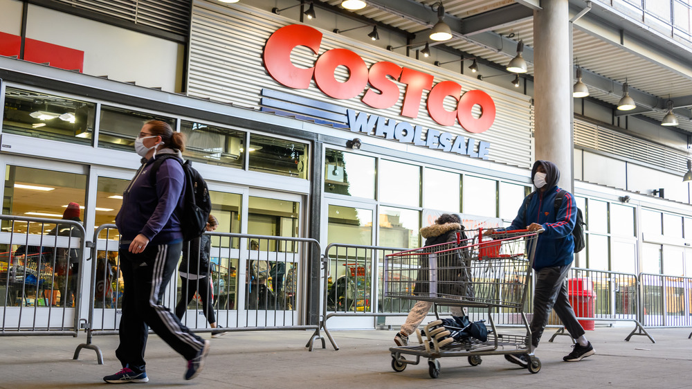 Costco exterior