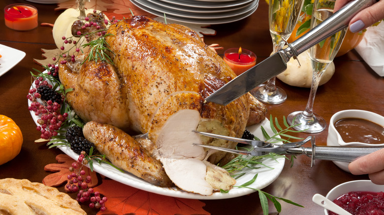 Turkey carving on a plate