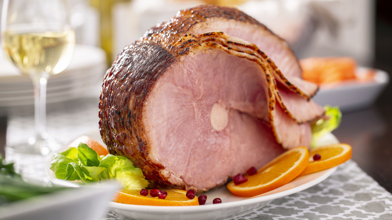 Spiral ham with wine