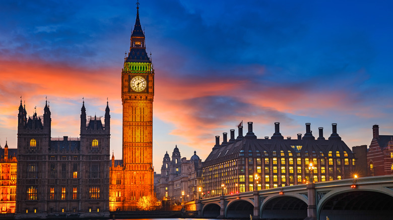 Big Ben and Westminster bridge