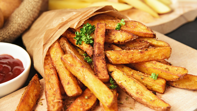 Crispy seasoned French fries