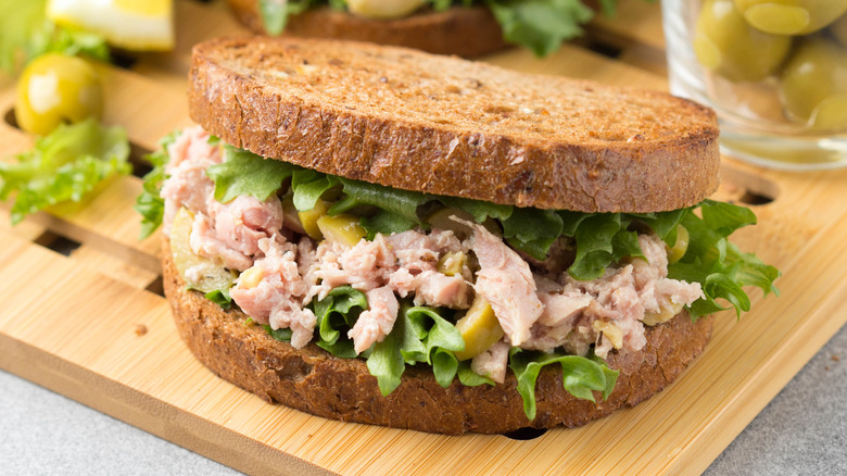 Tuna salad sandwich with lettuce