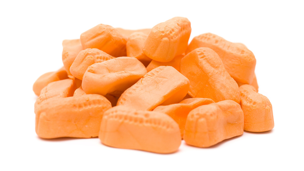 Bland Circus Peanuts