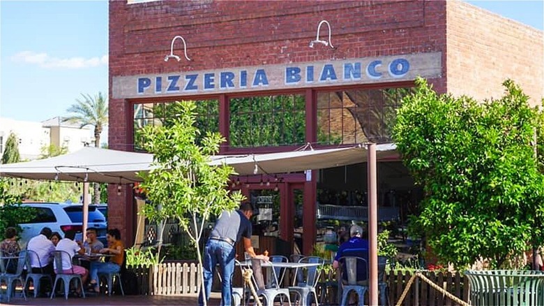 A sunny day at the outdoor patio of Phoenix based restaurant Pizzerie Bianco