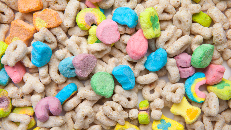 lucky charms cereals
