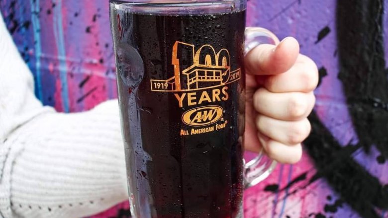 mug of rootbeer