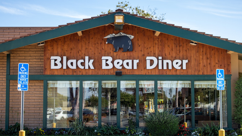 Black Bear Diner exterior