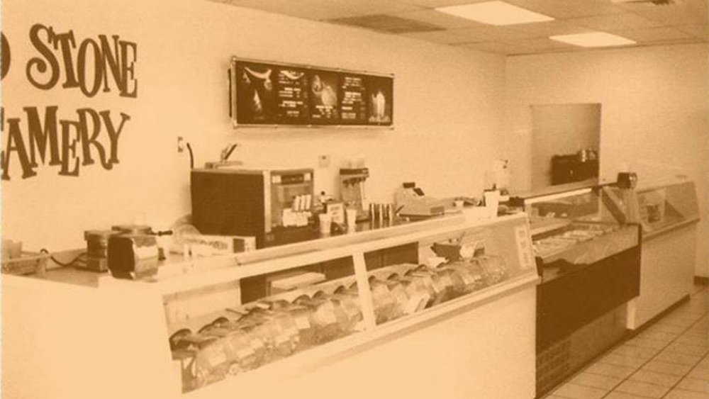 Original Cold Stone ice cream shop