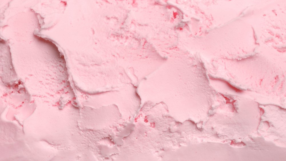 Cold Stone strawberry ice cream