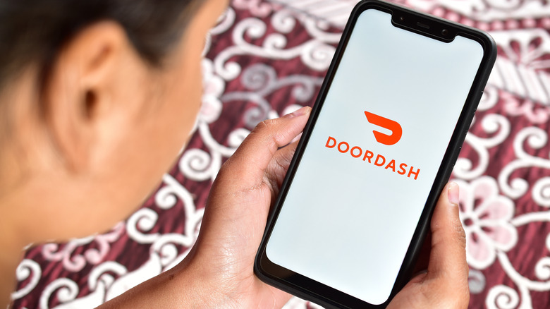 DoorDash Introduces Search-Page Ads for Restaurants - WSJ