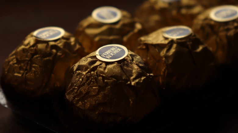 Ferrero-Rocher lined up