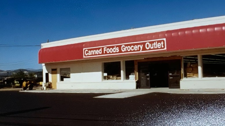family foods grocery outlet®