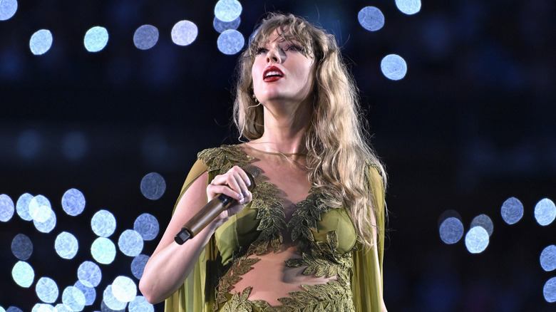 Taylor Swift green Folklore dress