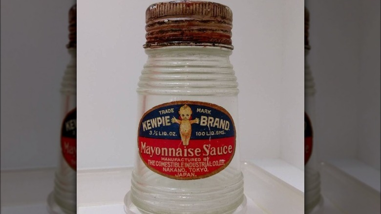 Kewpie mayo jar