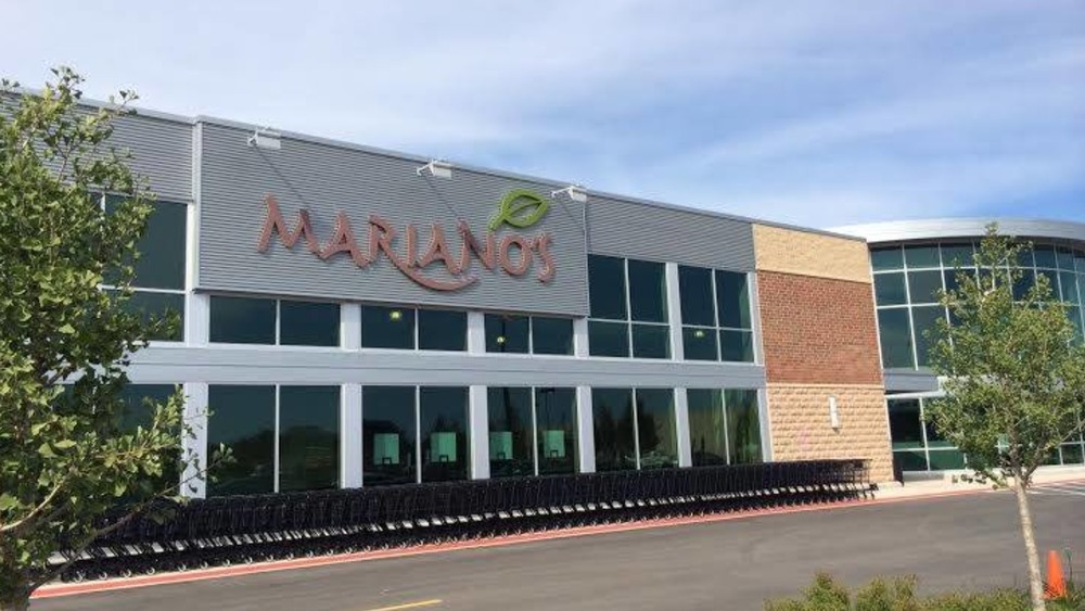 Mariano's store with carts