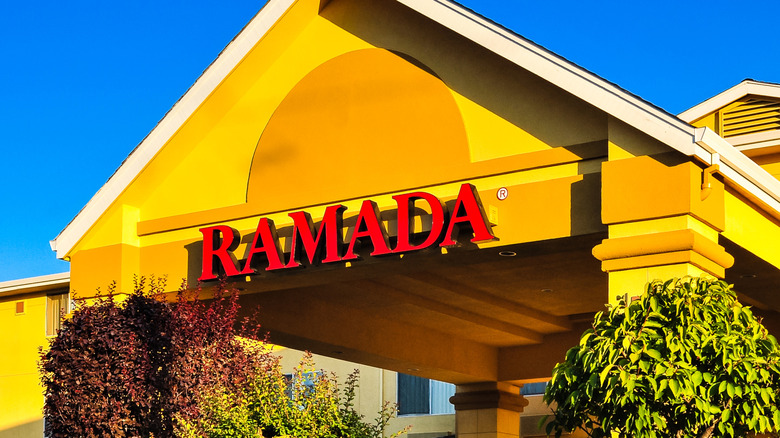 Ramada Inn exterior sign