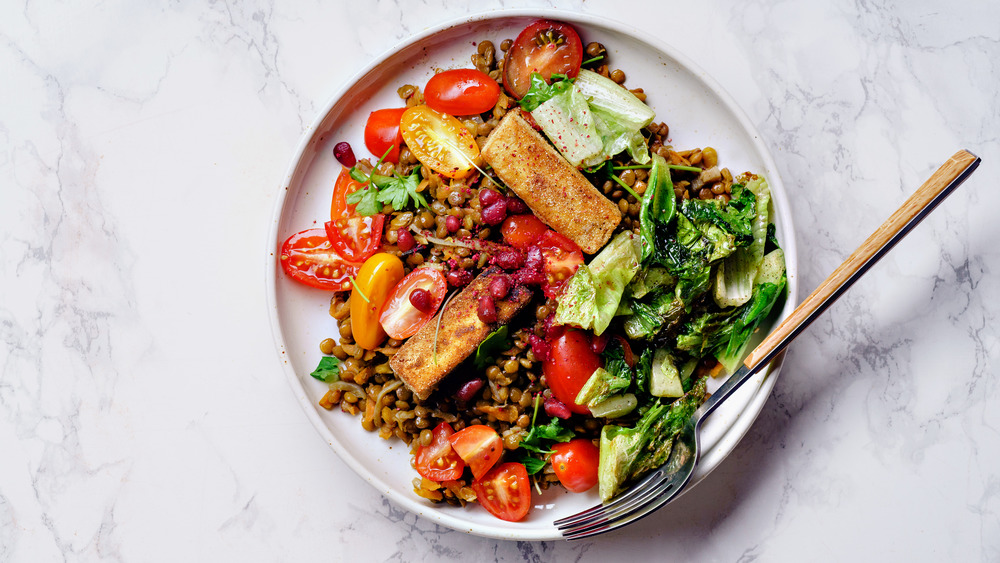 Vegetarian meal: lentils and more